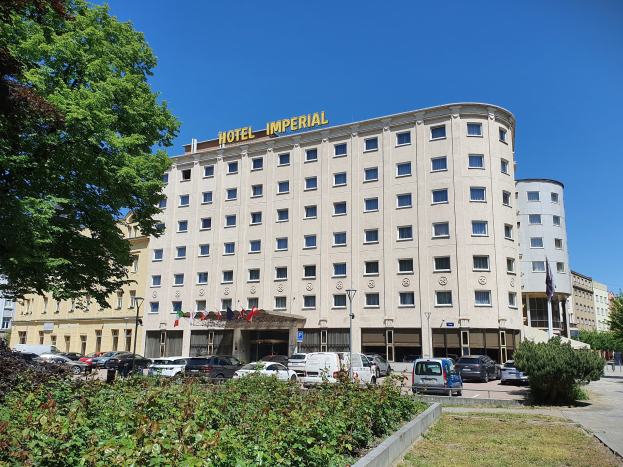 Berliner Kirchen bieten kühlen Schutz