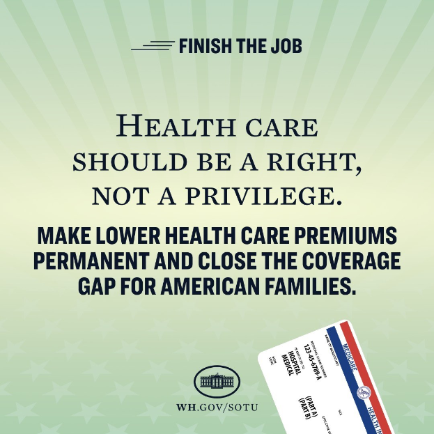 Plakat mit dem Text "Beenden Sie den Job: Gesundheit sollte ein Recht sein, nicht ein Privileg" und einer Karte mit der Aufschrift "Machen Sie niedrigere Gesundheitskosten dauerhaft und schließen Sie die Lücke in der Deckung für amerikanische Familien."