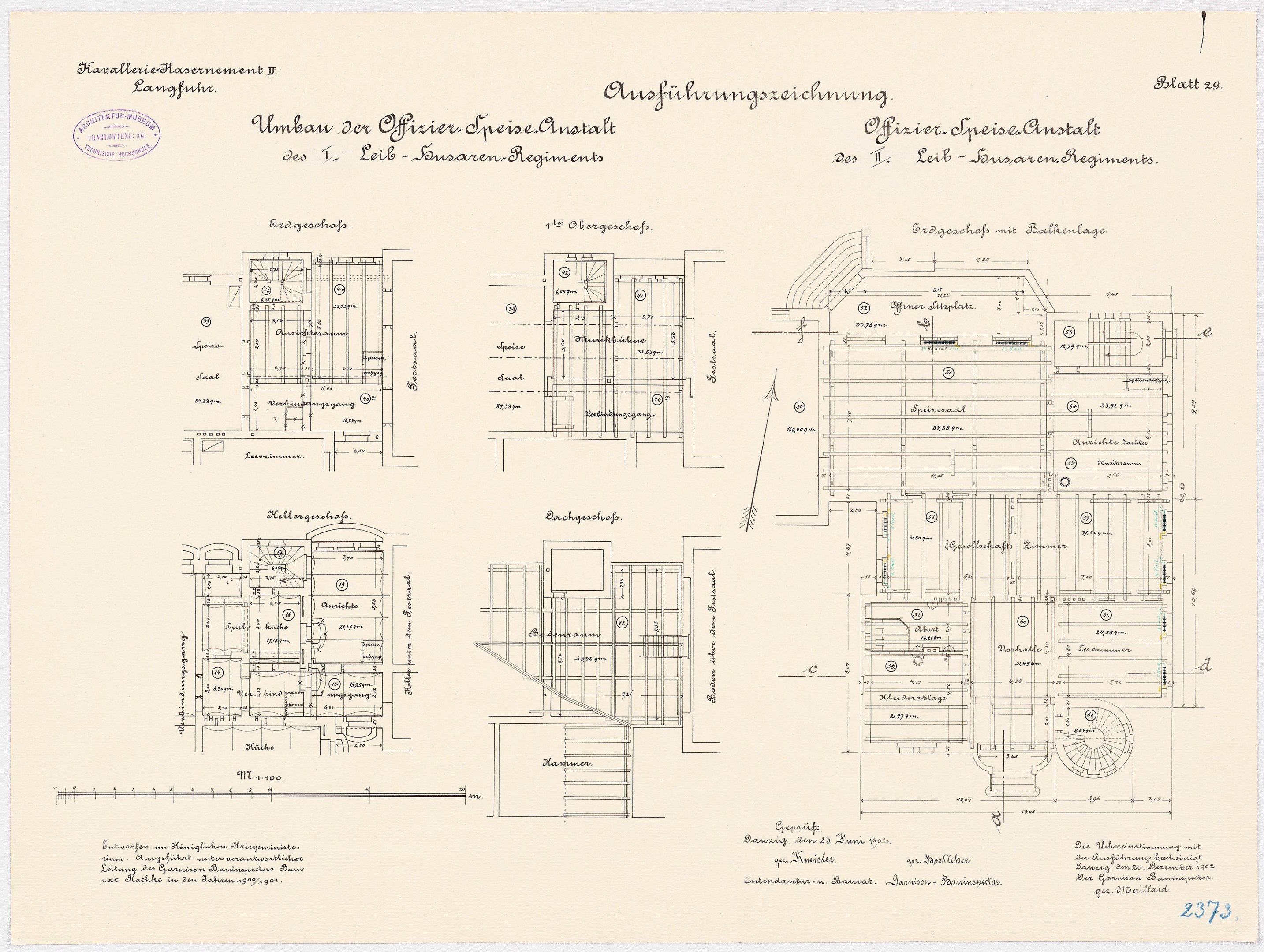 Schwarz-weißer Architekturgrundriss des ehemaligen Bundeskanzleramts in der Bundesrepublik Deutschland, detaillierte Darstellung mit beschrifteten Räumen und strukturellen Elementen.