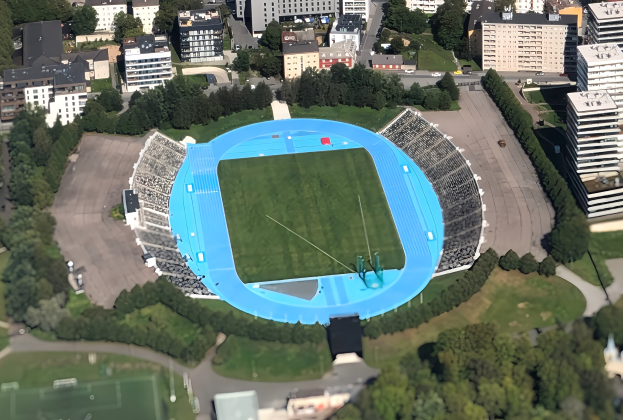 Rasen-WG in Koblenz: Menschenmassen im Oberwerth-Stadion halten an