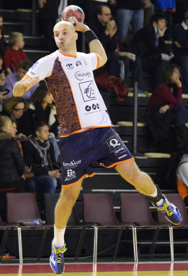 Fuchses Nationalspieler Lichtlein unterzieht sich einer Fu�soperation
